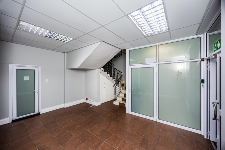 To Let Commercial Property for Rent in Selborne Eastern Cape
